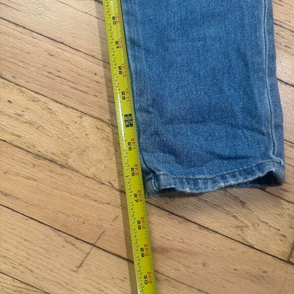 Article Relaxed Fit Distressed Floral Embroidered Jeans - XS/S - Picture 5 of 7